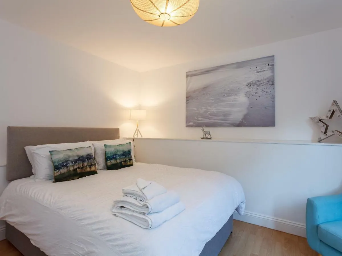 Dale House - Vivre Retreats Apartment Bournemouth United Kingdom