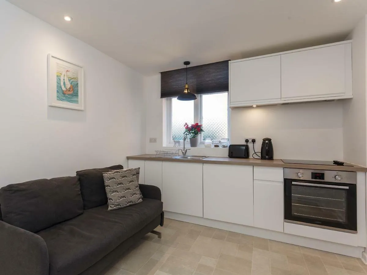 Dale House - Vivre Retreats Apartment Bournemouth